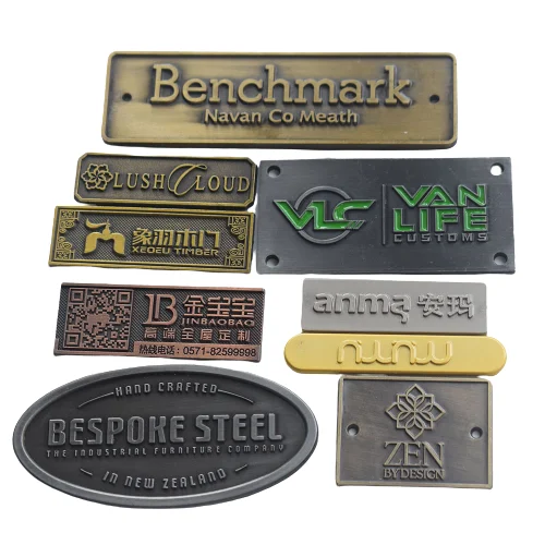 Factory Custom High Quality Metal Clothing Labels Tag Alloy Bag Label Exquisitely Carved Metal Brand Logo Label