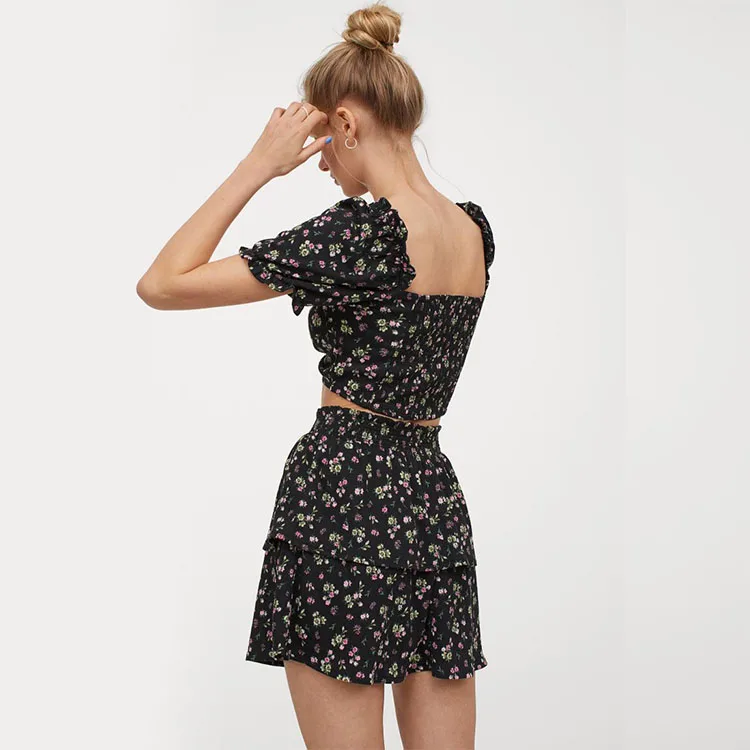 Мини-юбка в Корейском стиле с широким воланом на талии