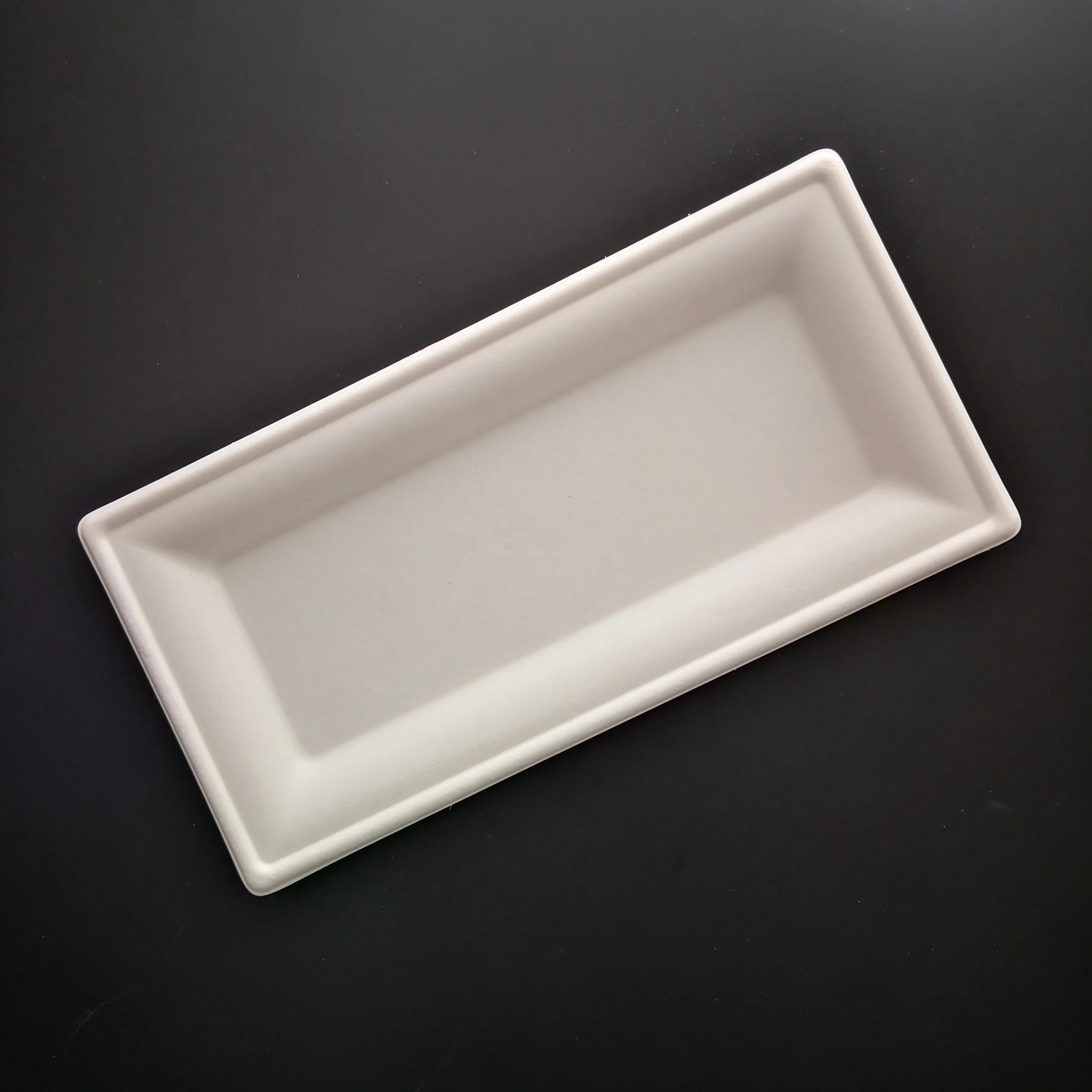 Biodegradable Disposable Bagasse Sugarcane Rectangle Paper Plates Rectangular Tray Cake Dish White Rectangle Plate Dinnerware