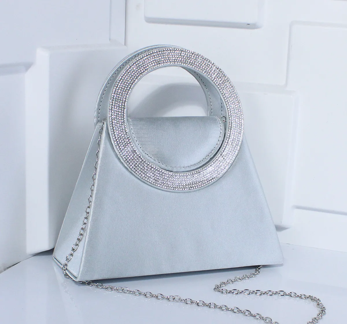 Fashion Diamond-Set  Ladies Dinner Bag French Tote with Sparkling Rhinestone Handbag Crossbody Chain Purse for Wedding