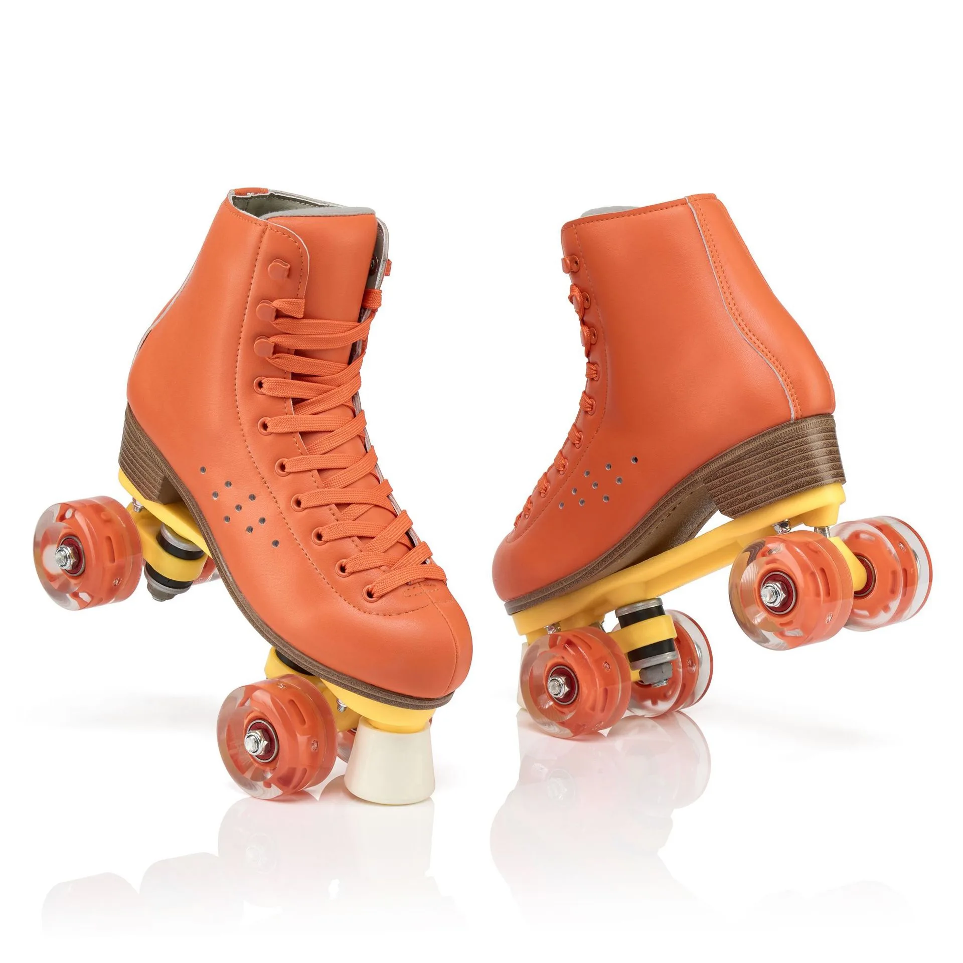 Professional 4 PU Wheels Adult Woman Rental Boot Quad Roller Skates Made of Microfiber Leather