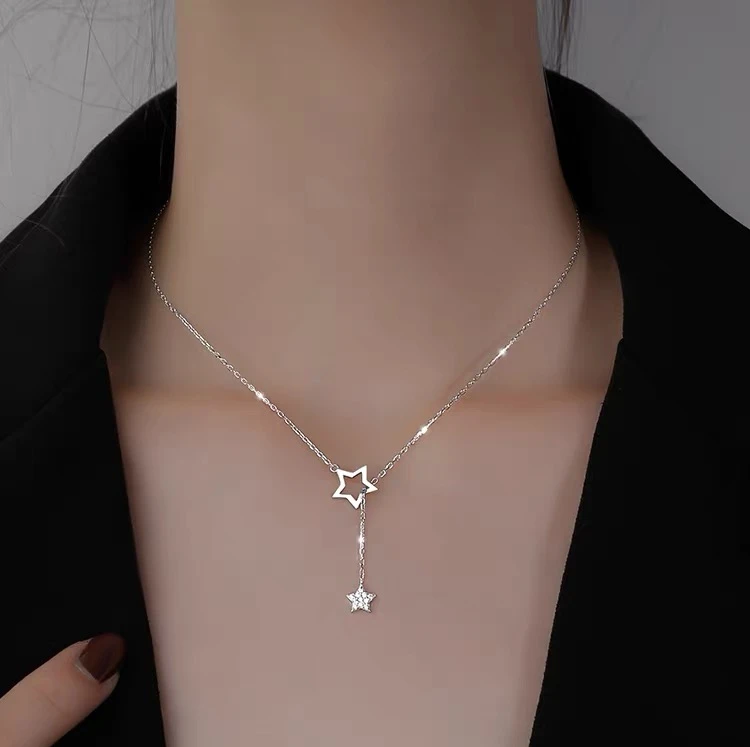 Women Necklace Female Style Hollow Out Short Clavicle Chain Female Minority Hollow Out Simple