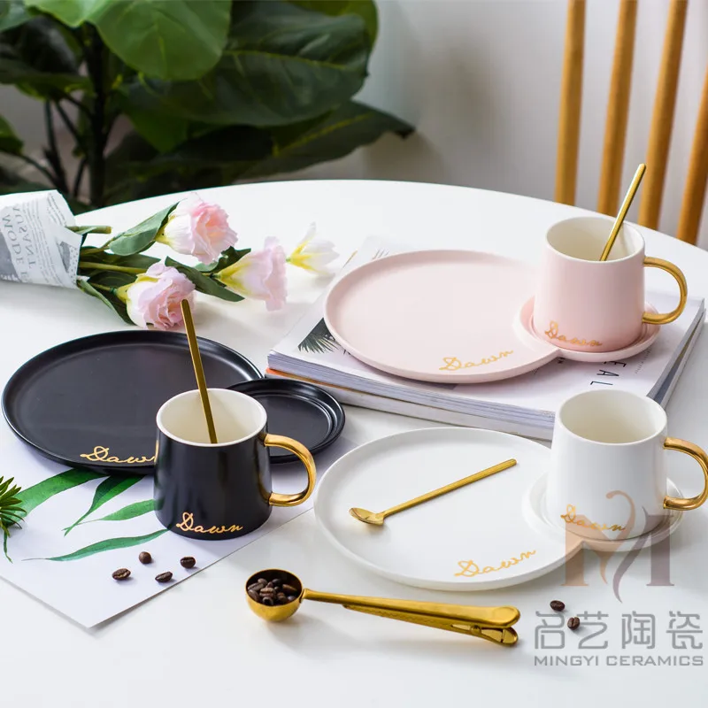 
European fashion Creative Matte Black Ceramic Mug Coffee Cup And Saucer 