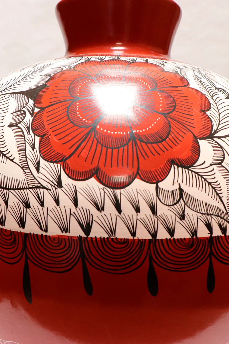 Mexico natural pigments big textured wholesale ceramic vase for sale