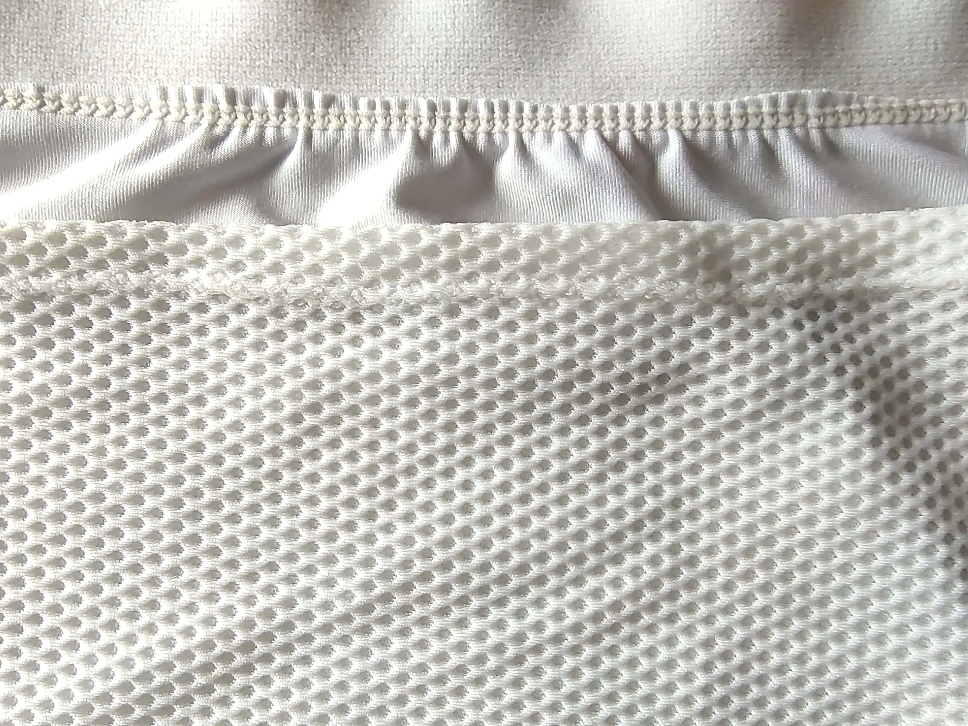 Sample free shipping Woosung Female Chest Protector wkf approved chest guard protector karate