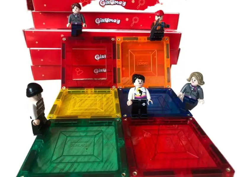 Magnetic Figures-Community Figures Set of 15 Pieces - Play People Perfect for Magnetic Tiles - Magnetic Tiles Expansion Pack