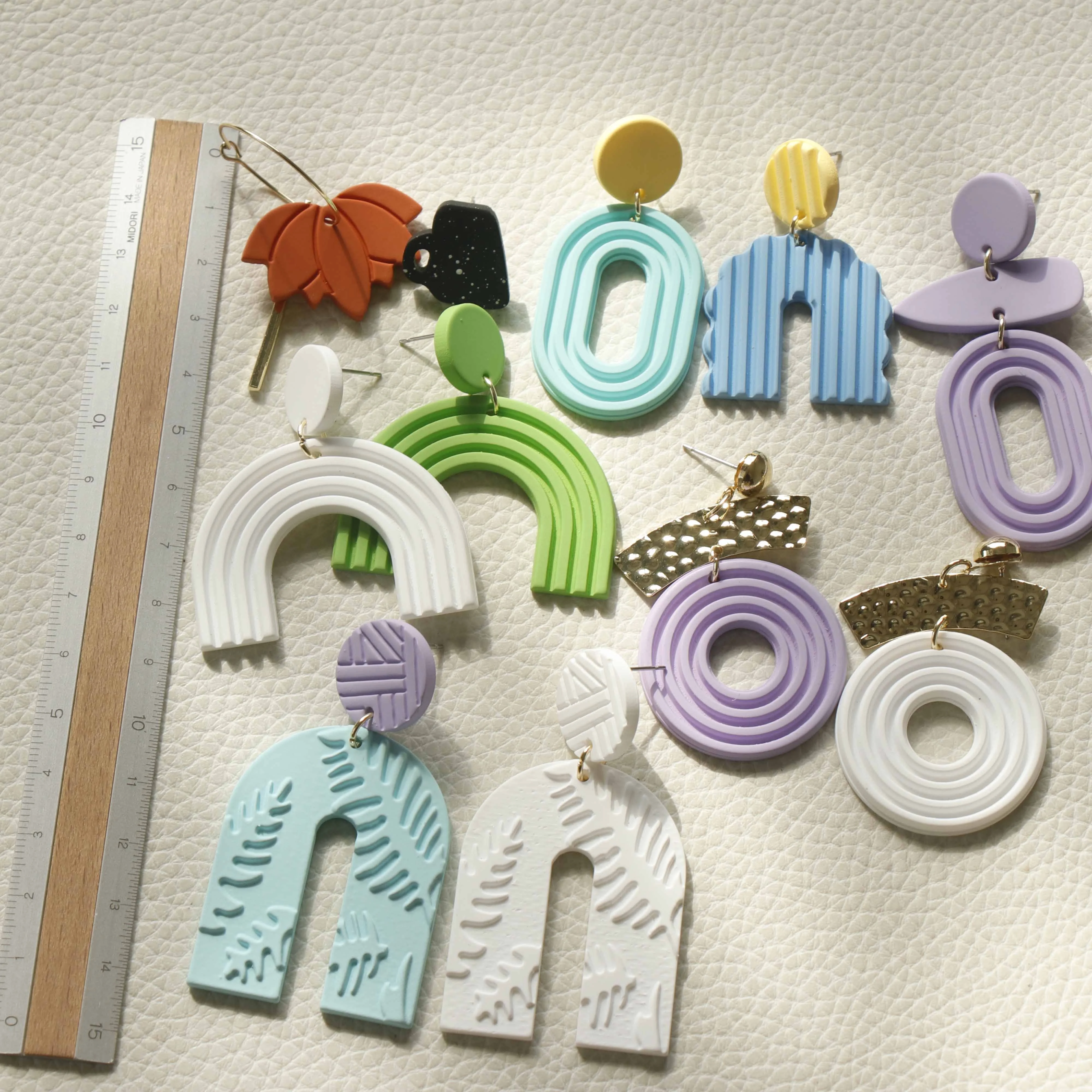 JUHU Elegant acrylic hollow out round geometric arch heart leaf tea cup earring fashion jewelry 2022 wholesale women accessories