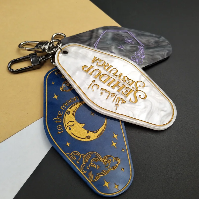 Custom logo Promotional Blank Retro Vintage Motel Keychain Custom Logo Popular Plastic Hotel Key Chain transparent charm