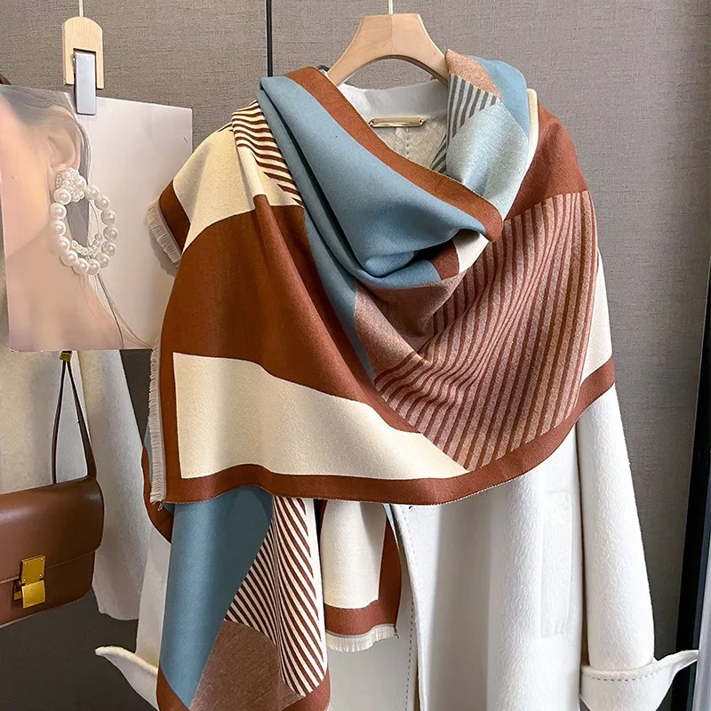 Quality Custom Warm Cashmere Shawl Scarf Fashion Women Print Pashmina Blanket Wraps Daul-sided Printed Scarf for Winter