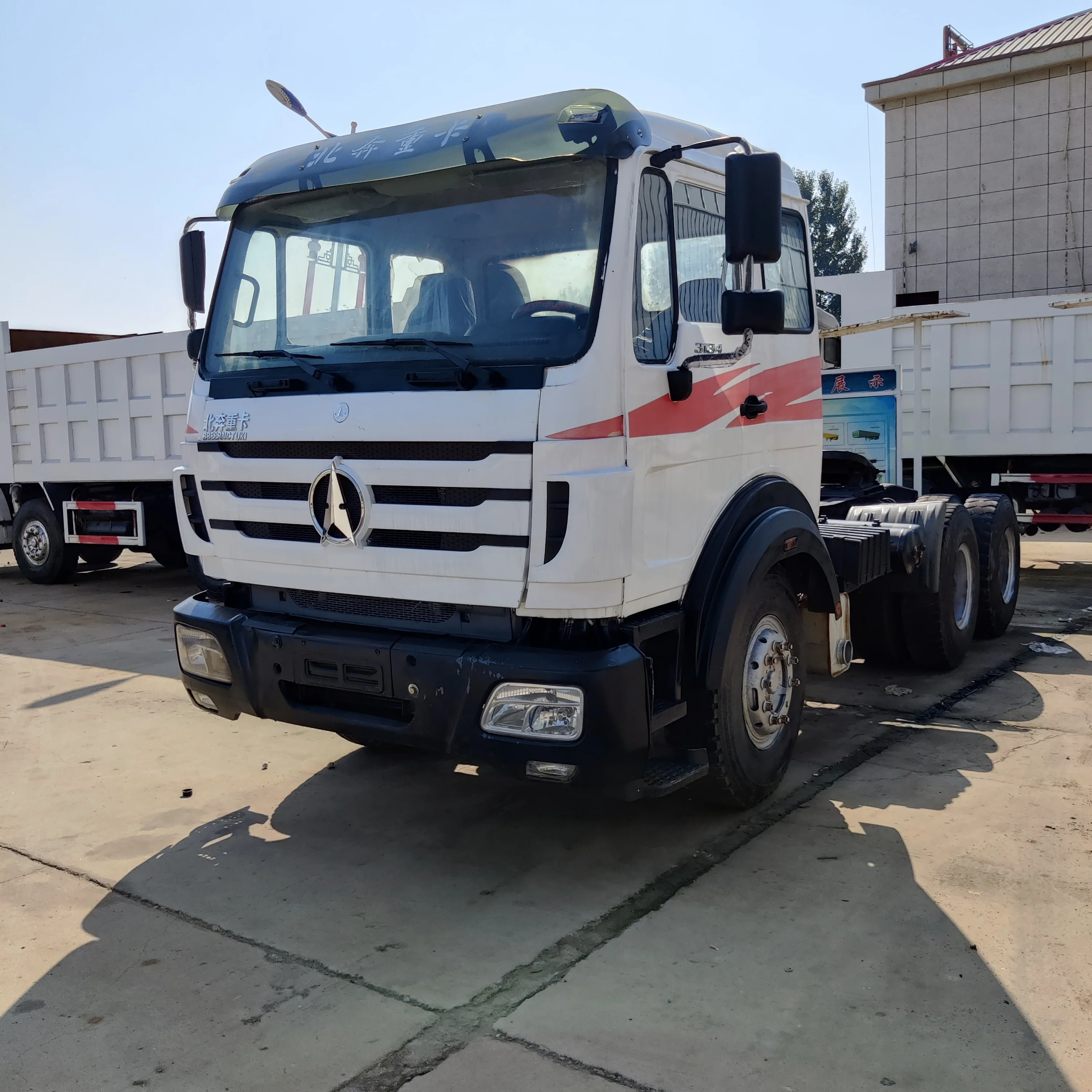 Heavy Duty Second Hand Beiben 6X4 Truck Head Used Beiben Tractor Trucks For Sale