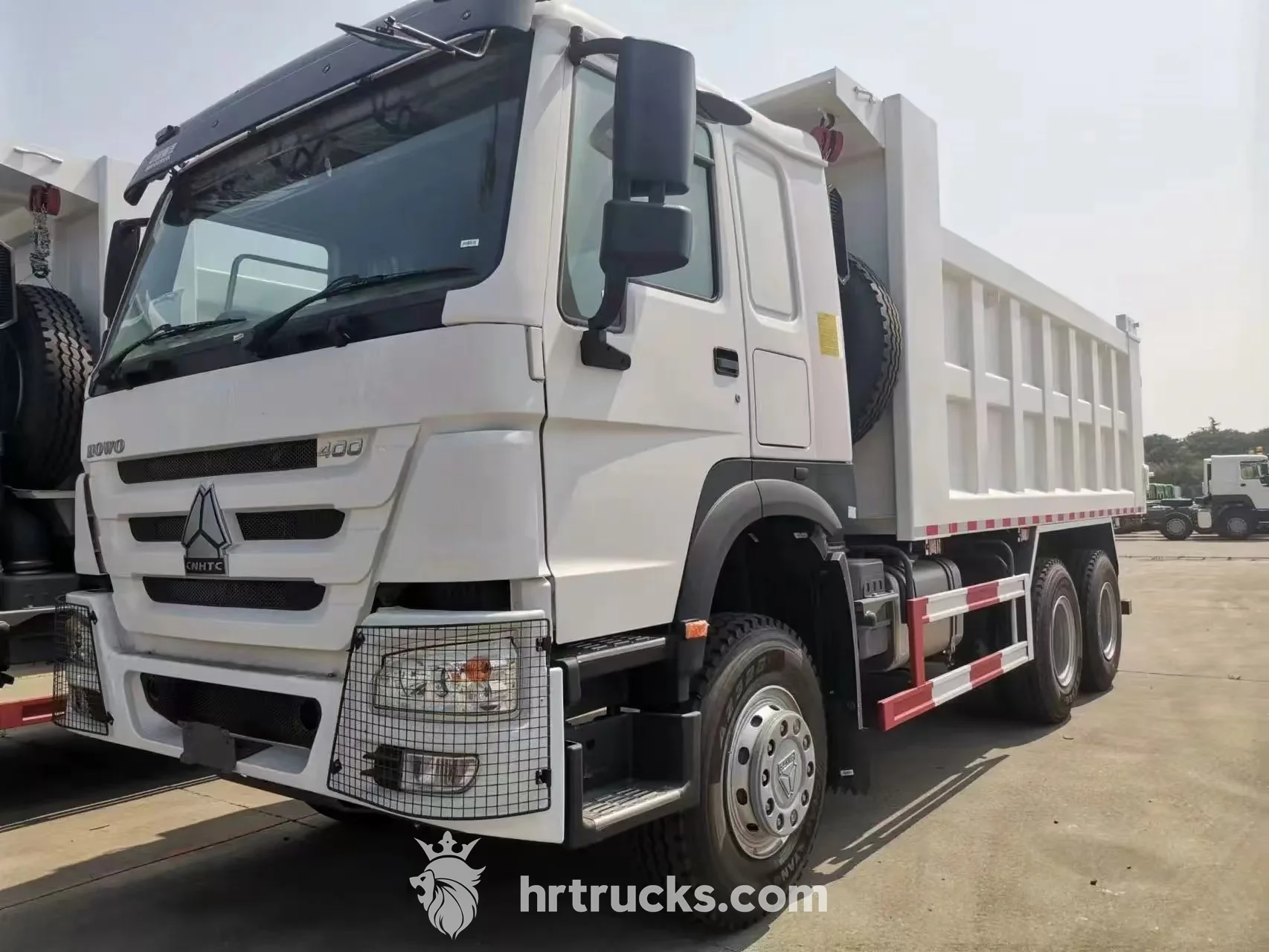 2017 HOWO Used Truck ZZ3257N3847C 6x4 371hp Dump Sinotruck Diesel Heavy Truck RHD with Left Steering New Condition Cheap Sale