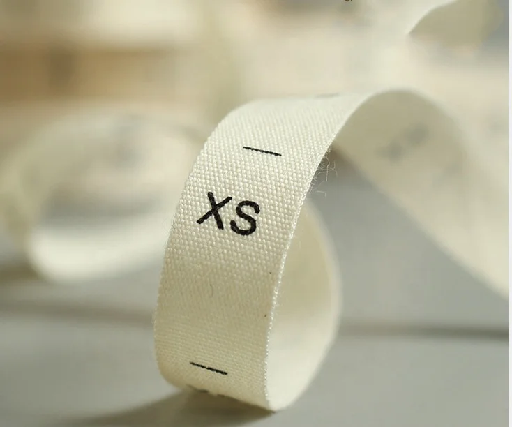 Customized High Quality Woven Clothes Label Tag Fashion Woven Clothing Custom Printed Labels Cloth Garment Labels Sustainable