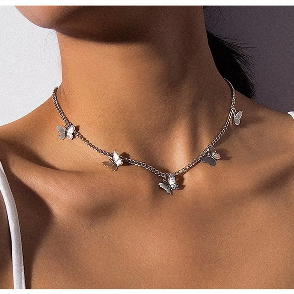 Exquisite temperament, small and delicate butterfly necklace, fashionable and exquisite collarbone chain for women