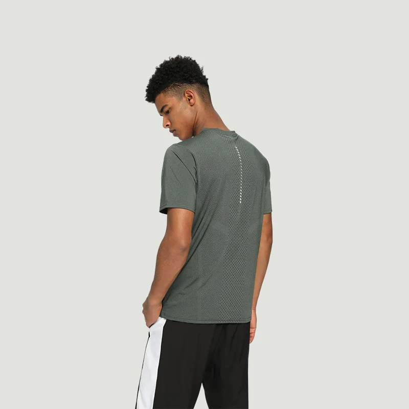 MT2411 Sports Wear Manufacturer Custom Nylon Quick Dry Fitness Gym T Shirts Sports T Shirt For Men