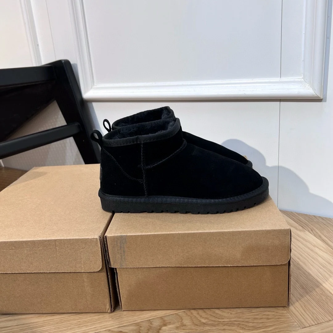 2024 Top Quality Uggss Classic Shoes For Woman Indoor And Outdoor Leisure Shoes Brand Fancy Slippers uggss