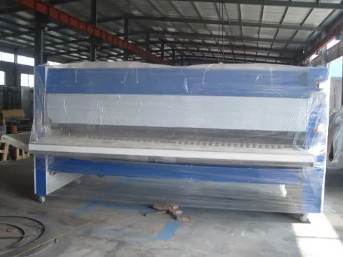 Medical bed sheet folding machine Disposable surgical drape making machine