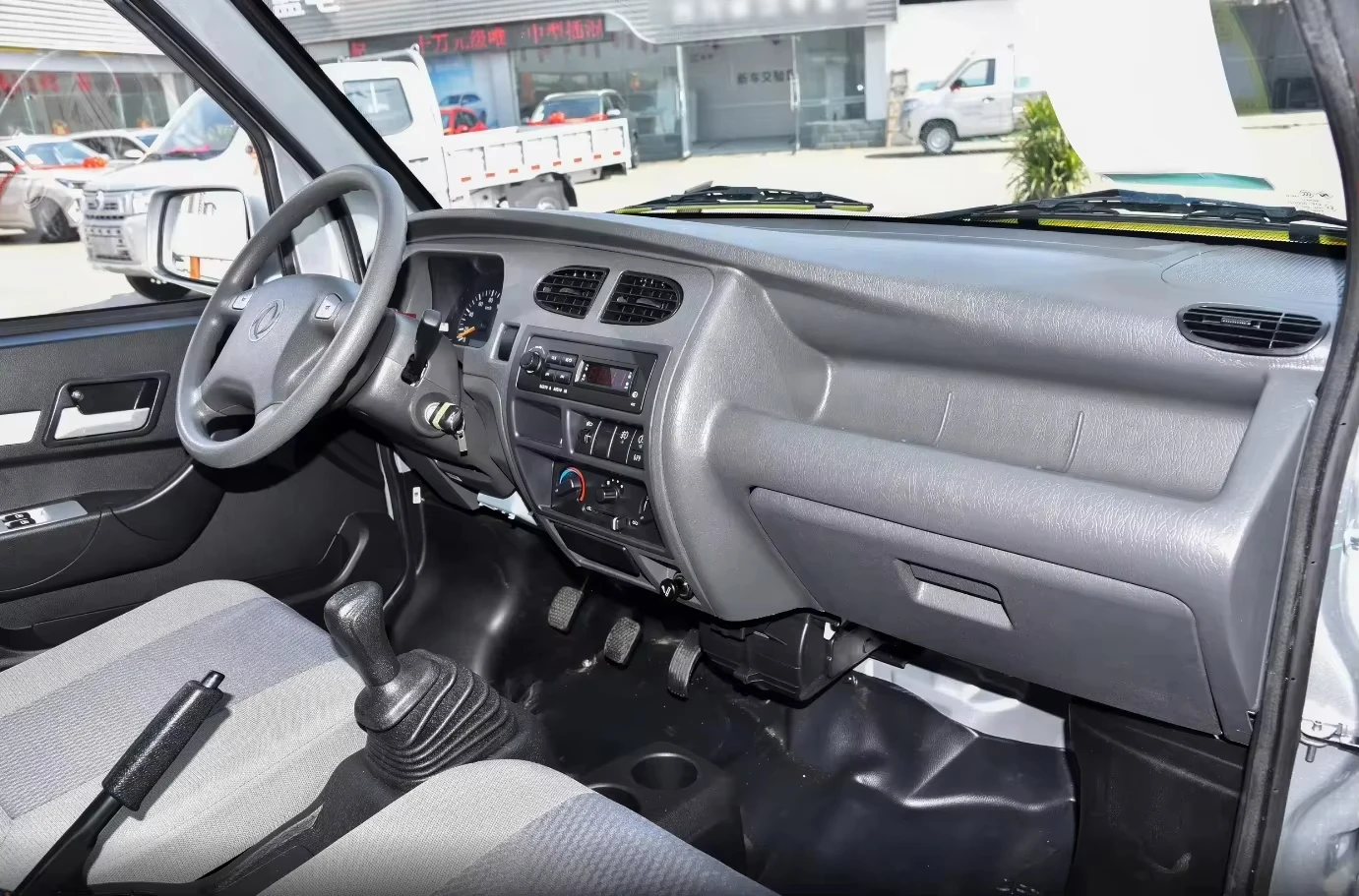 Dongfeng Xiaokang DFSK K01 K01S 4x2 Left Hand Drive Mini Pickup Truck New Cargo Box Petrol Gasoline Euro 5 Emission Manual