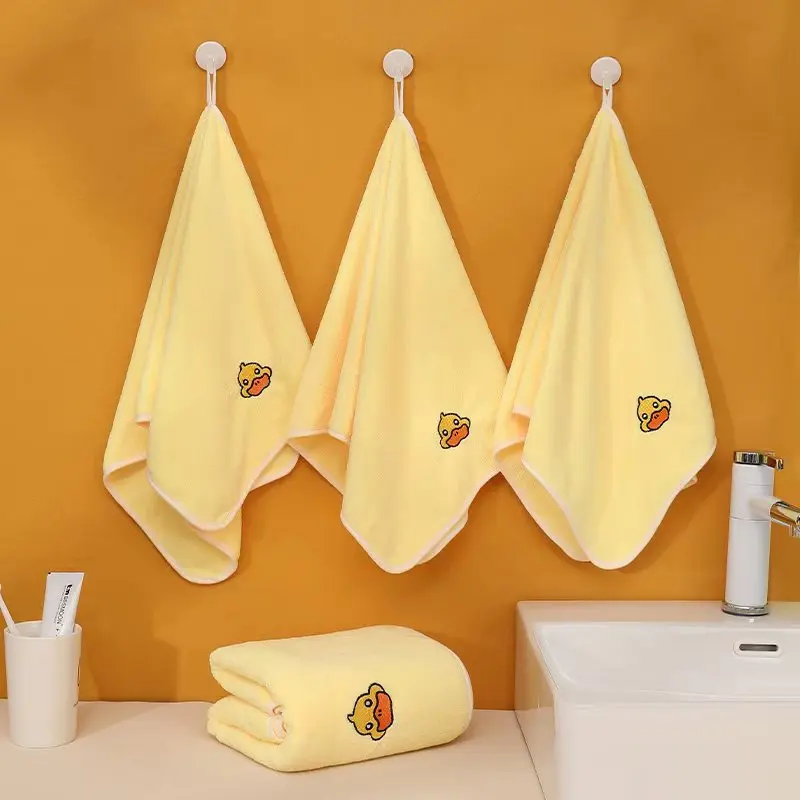 2024 new dog towel microfiber drying fast dry pet bath towel quickly absorbing water bath robe for dog and cat