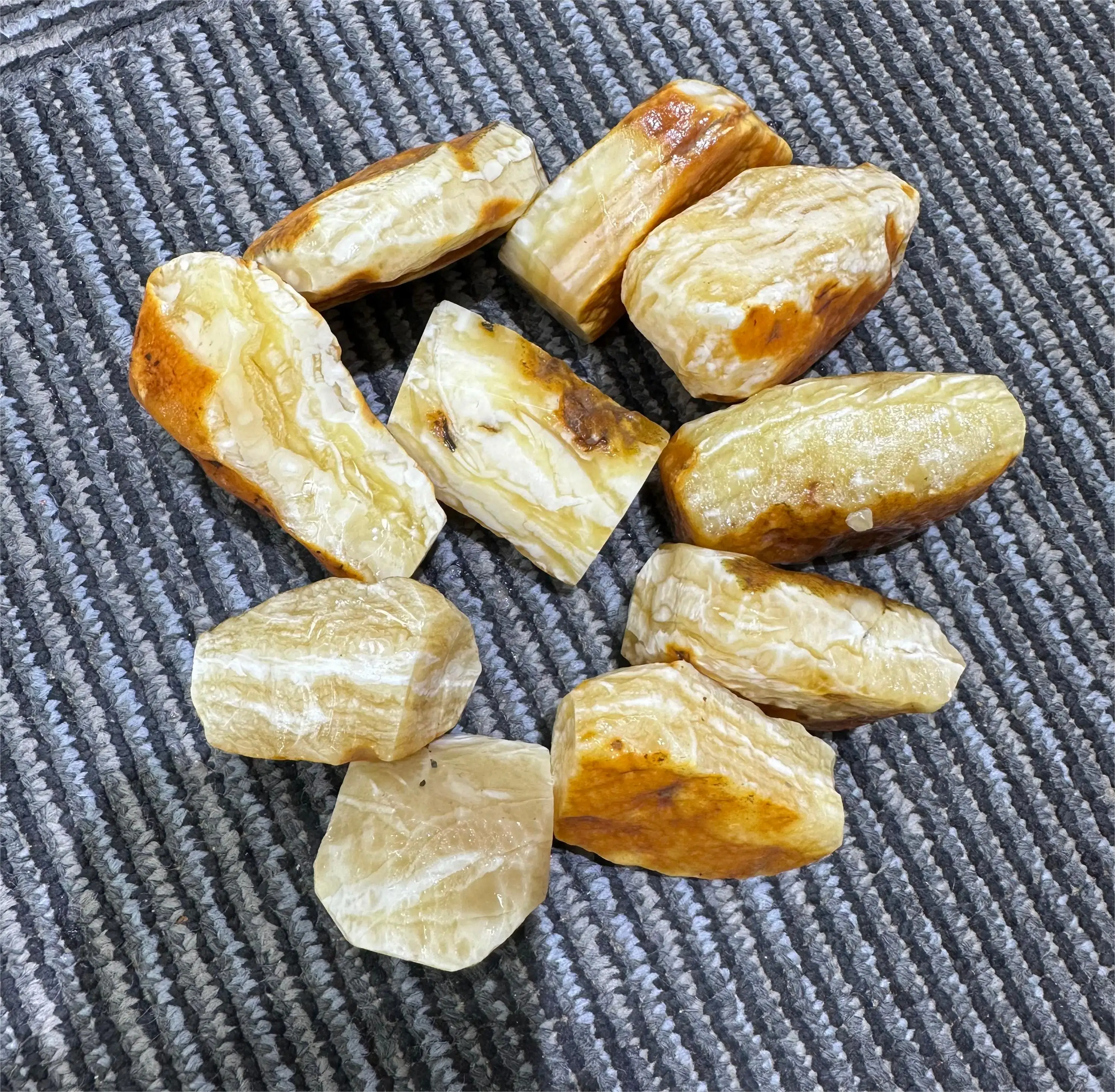 amber raw stone,tiger-white,100% natural Baltic amber