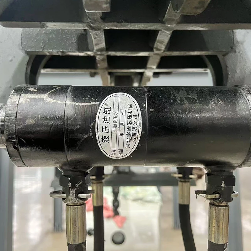 Monorail hydraulic mobile device mining cable transportation hanging equipment