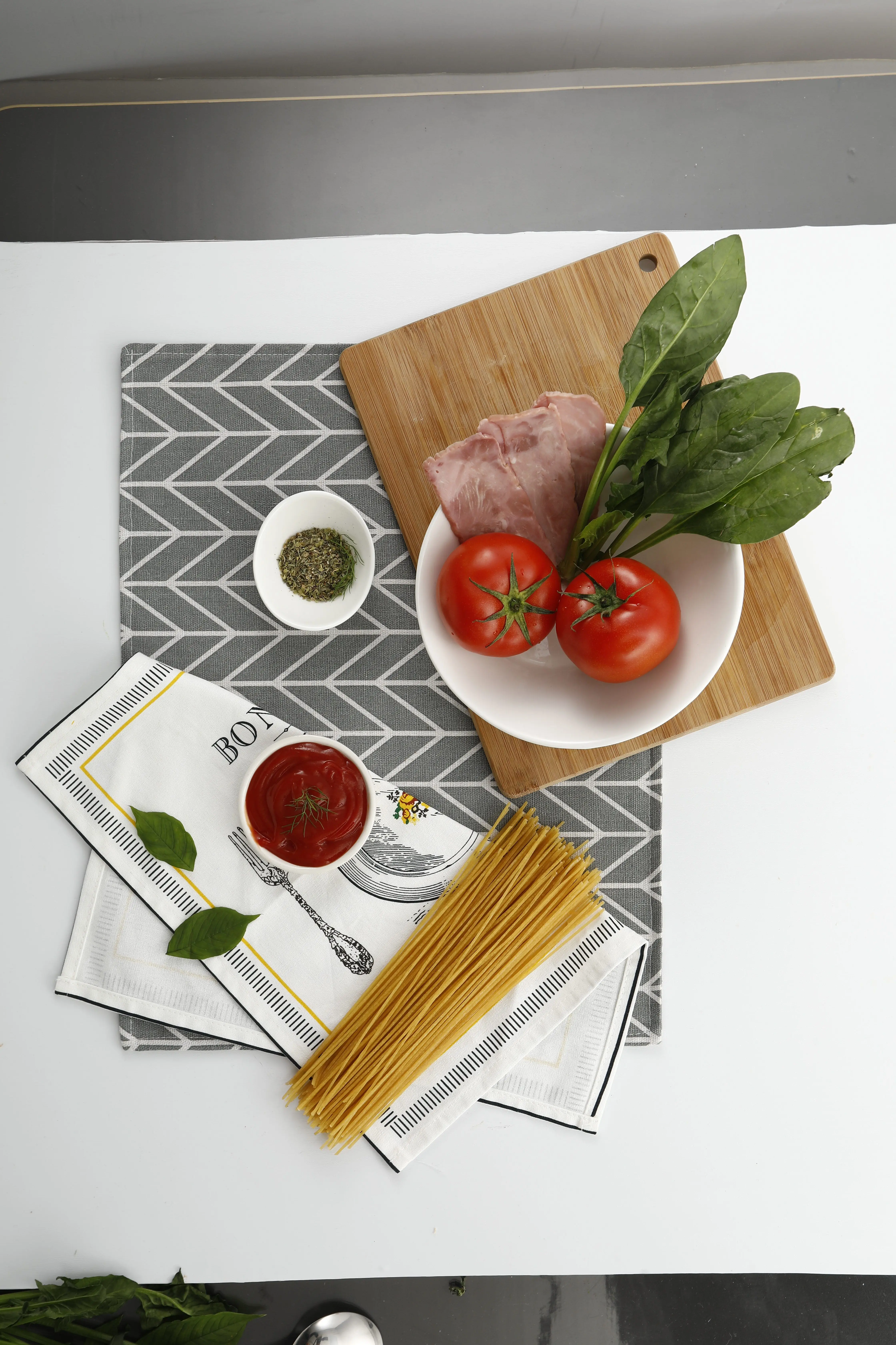 Konnyaku shirataki pasta Dried Konjac Carrot Spaghetti noodle Suger free Gluten free GMO free Source of fiber