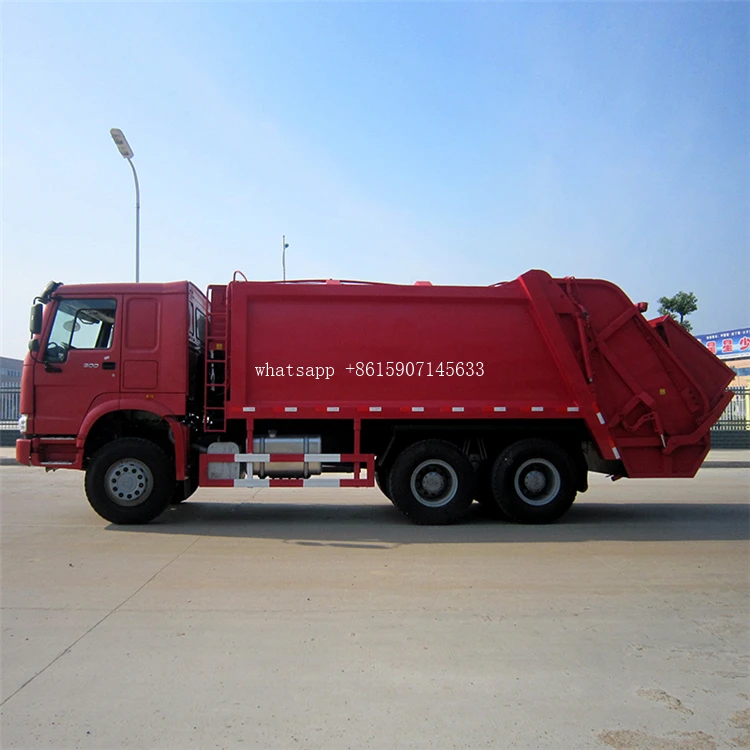 CLW 6 wheel HOWO 3 ton garbage compactor truck