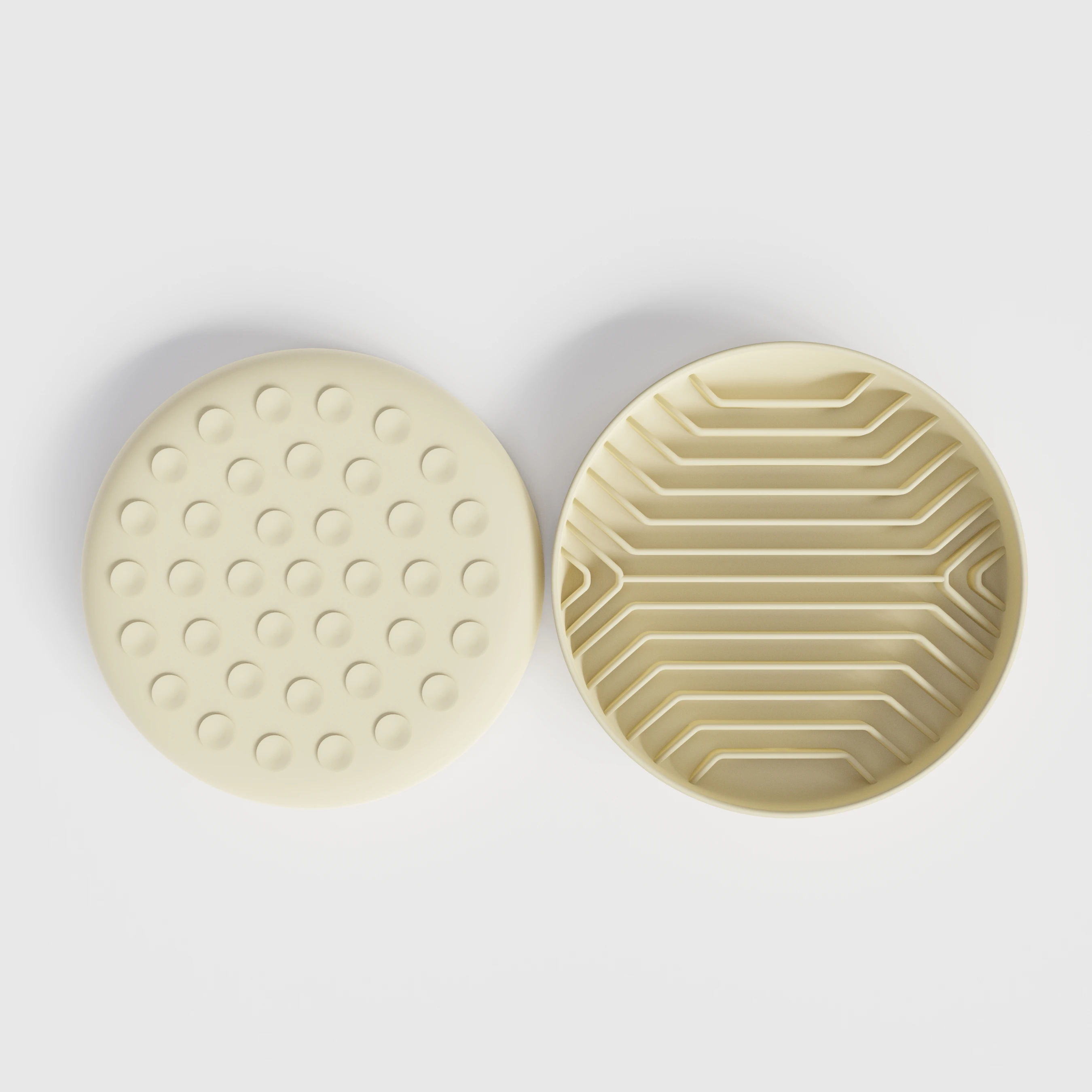 Силиконовая миска для кормления собак с присосками