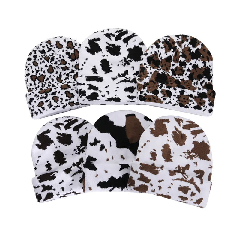Cute Leopard Beanie Cap Couple Knit Cap Acrylic Cow Print Hat Lovely Winter Men Women Thick Winter Warm Cow Print Bonnet Hat
