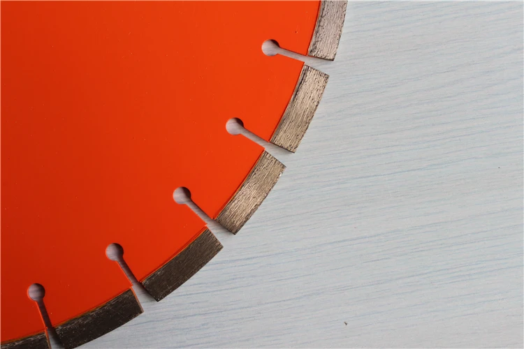 Factory price for 350mm diamond granite saw blade fasting cutting without chipping for granite saw Diamond  Segmented Saw Blade