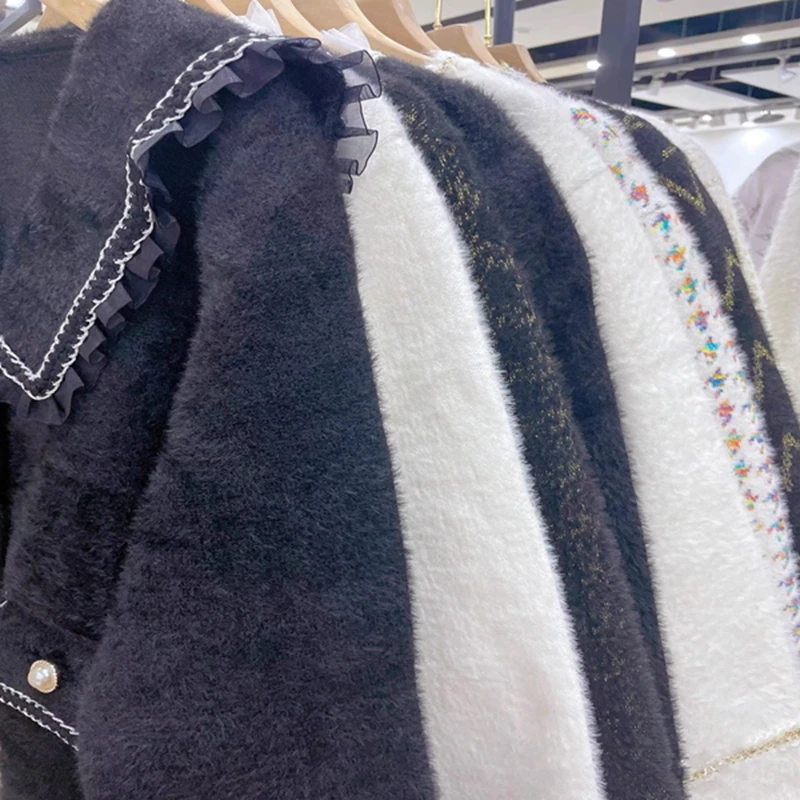 Brand New Cheap Clothes Bales Warm Ladies Coat Vendor High Quality Beautiful Clothes