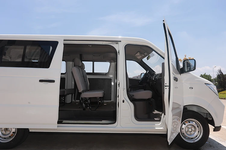 Недорогие дорожные мини-автобусы dongfeng EURO VI gas 90 кВт/158нм 11 мест с левым рулем