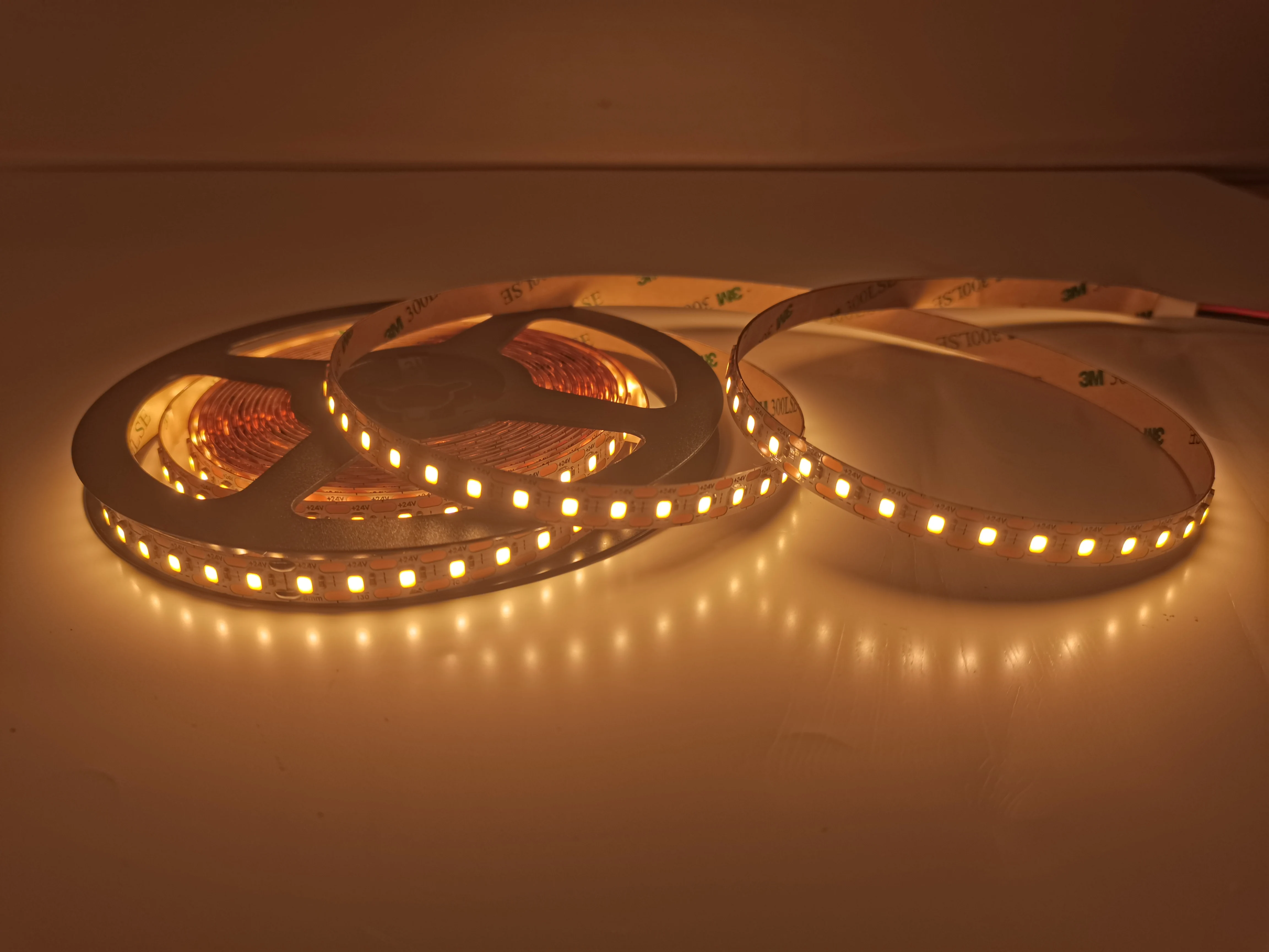 5M(16.4ft)  5mm & 6mm Indoor LED Strip Light 2835, 24V 5(w/ft) 1024-1126(Lm/ft) 60(LEDs/m) CCT(2.7K/3K/3.5K/4K/5K/6.5K )