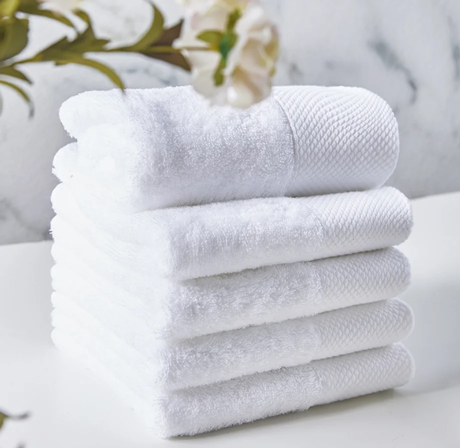 Premium 600 GSM 100% Ring Spun Cotton Quick Dry Highly Absorbent Soft Feel Towels Perfect for Daily Use
