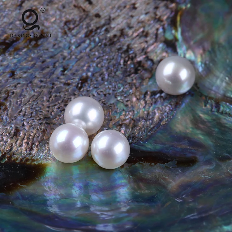 Wholesale AA Natural White Chinese Akoya Saltwater Round Pearl Beads