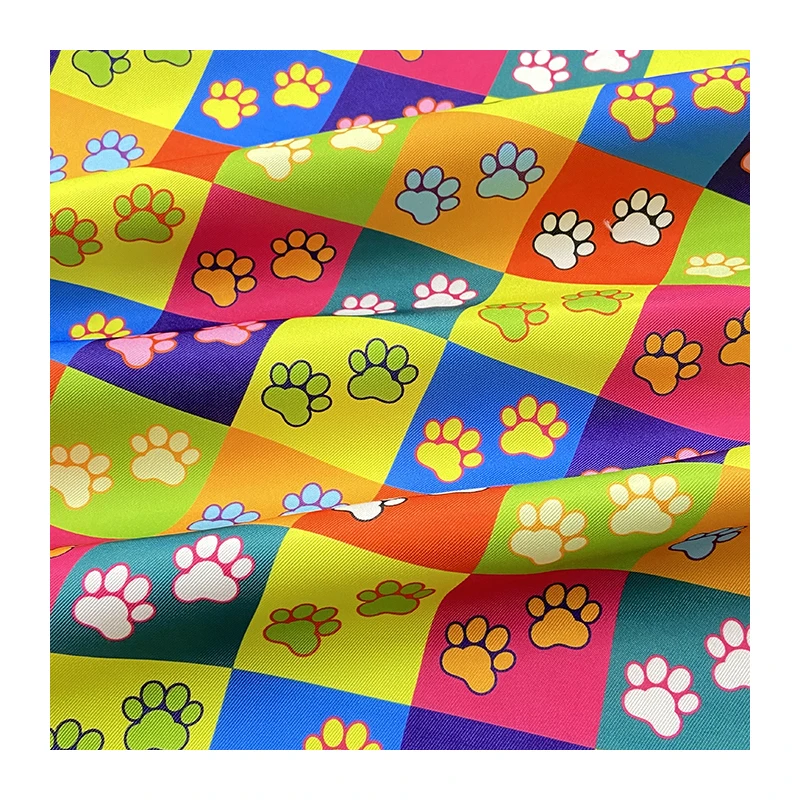 Chinese Manufacturer 100% Polyester Digital Printing Dog Paw Print Pattern Fabric Nurse Wear Material Turban Skirt Fabric
