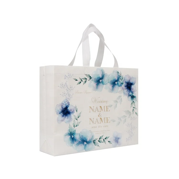 
2021 promotional fashion style white wedding gift pp non-woven shopping bag in stock 