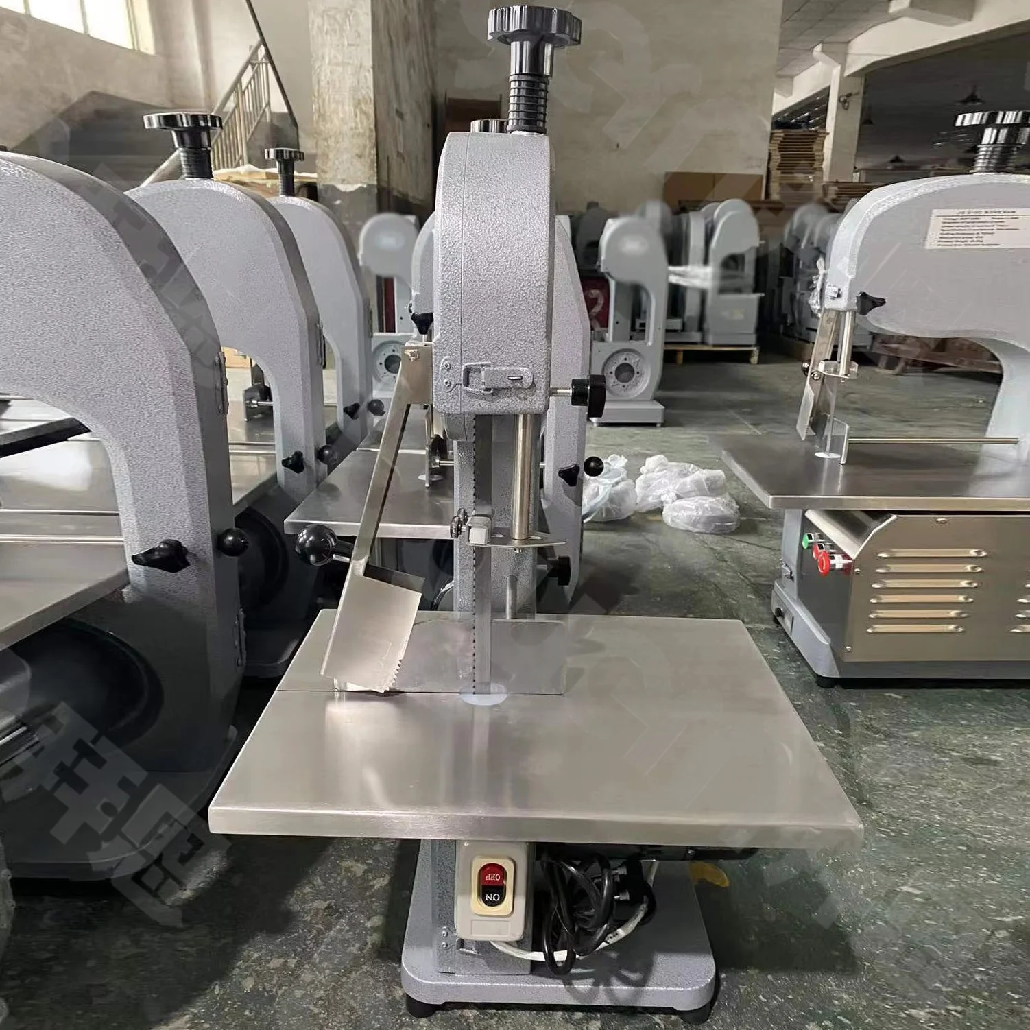 Frozen Meat Cube Fish Chicken Bone Saw Machine Butchers Beef Bone Cutter Bone And Meat Cutting Machine