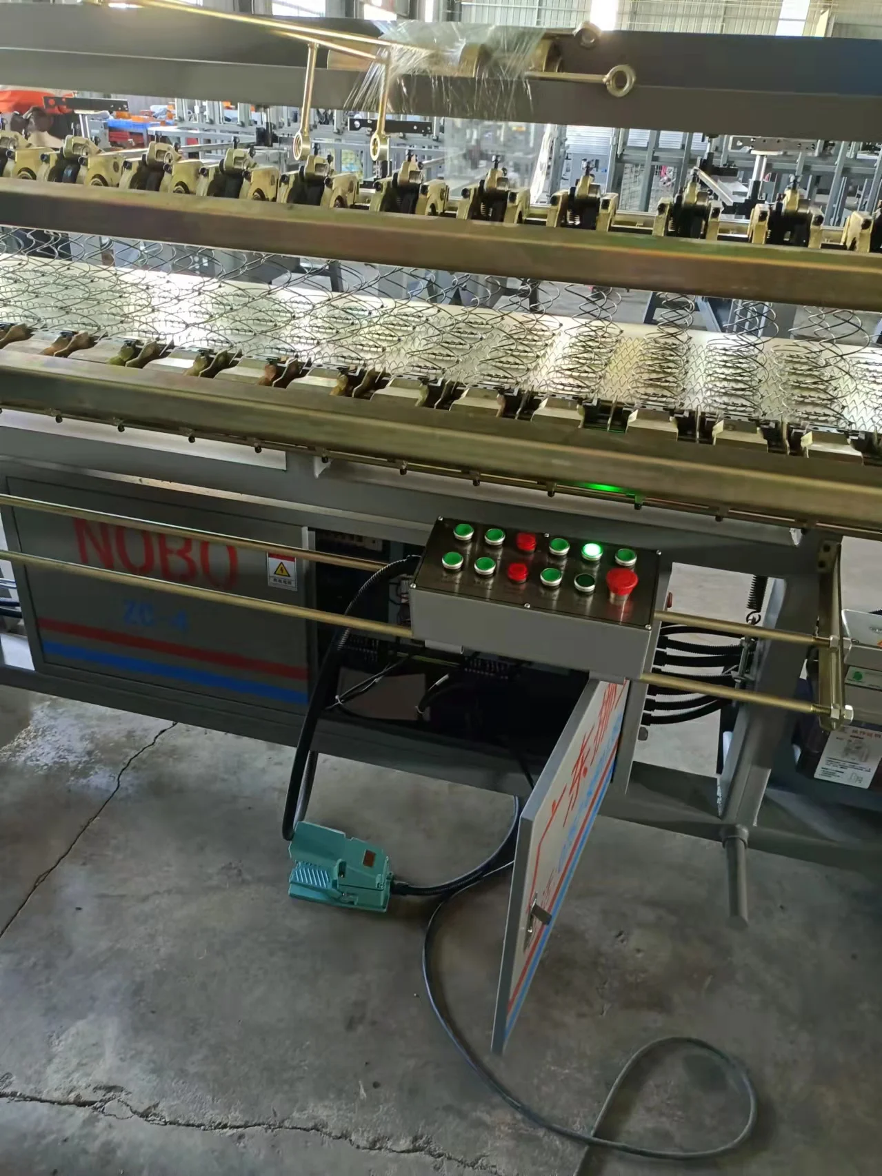 NOBO-ZC-4 Automatic Bonnell Spring Assembling/Assembler/Spring Unit Making Machine