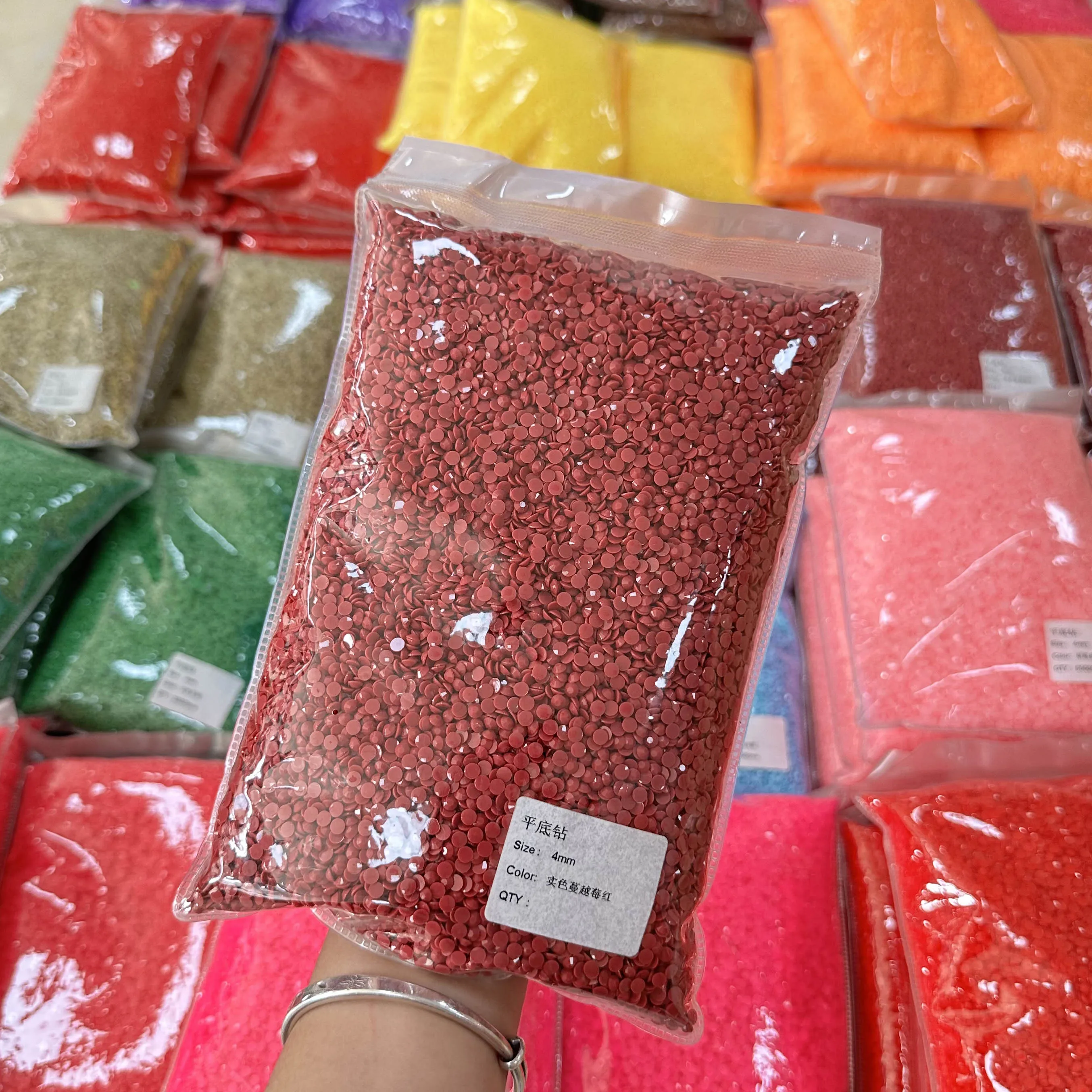 WHATSTONE Free Sample New Color 3mm 4mm 5mm Flatback Jelly Solid Wholesale Resin Rhinestone