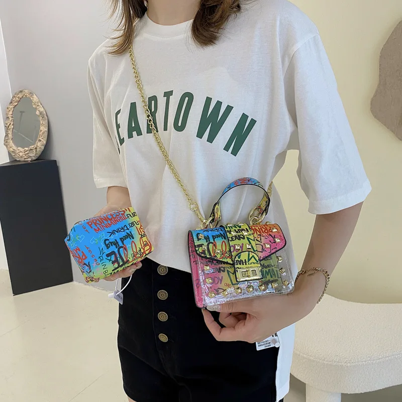 
Latest Popular Graffiti Printing Son-mother Bag Ladies Shopping Purse Messenger Bag Set Fashion Chain Shoulder Strap Handbag Set 