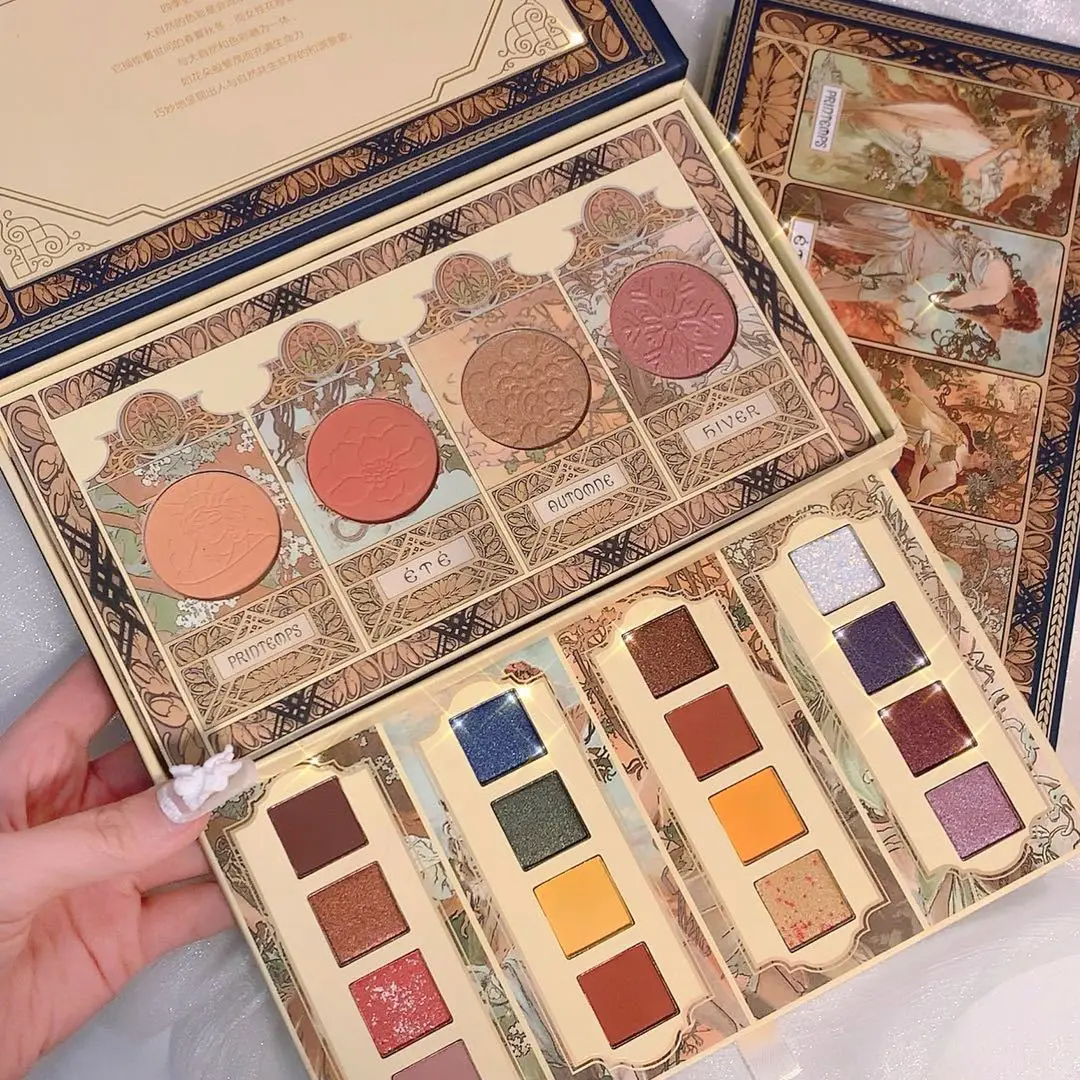 The Mugeleen Renaissance Palette is waterproof and sweatproof palette