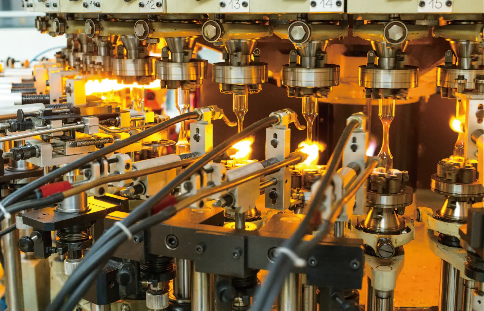 Customized type B C D/double-tip/special shape empty glass ampoule with OPC/CBR for injection/oral liquid/skin care