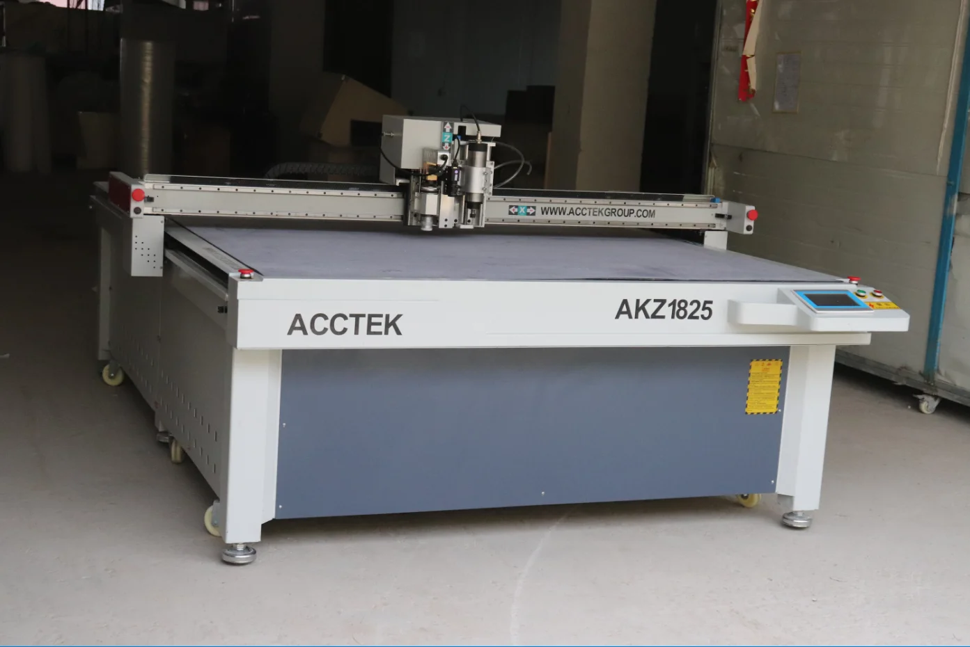 Printed carpet digital cutter coating blanket cutting machine/PTFE coated gasket Cutting equipment gasket cutting machine cnc