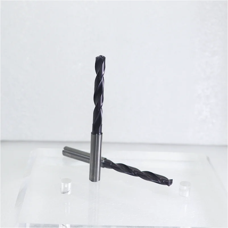 Hot Selling Customized Professional CNC Machine Tool Bit with Internal Cooling Carbide drill