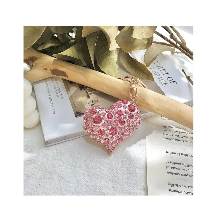 Изысканный очаровательный брелок в форме сердца с кристаллами различных стилях модный металлический подвеской для