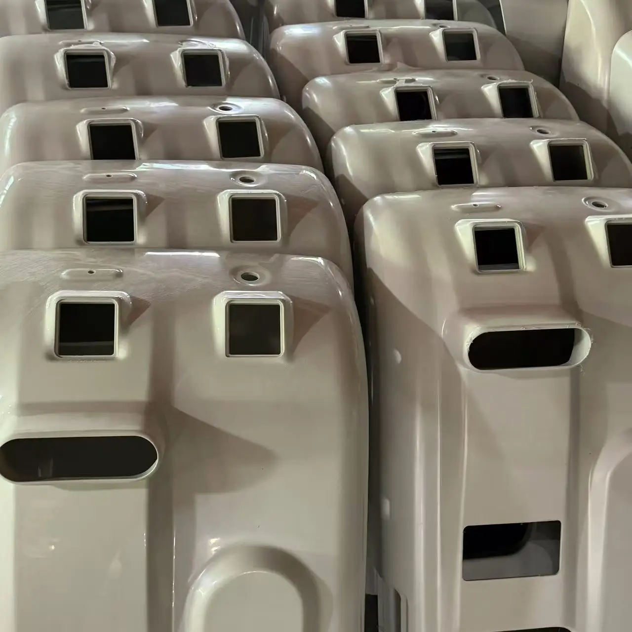 Thermoforming Service Customization Vacuum Forming High Bearing Gravity In-Car Cup Holder On Vehicle