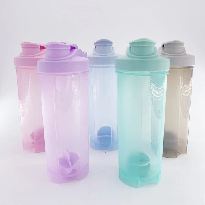 High Quality Creative Protein Powder Anti-fall Portable Plastic Cup Fitness Gym Sport Shake Bottle Pressure Lid with Straw
