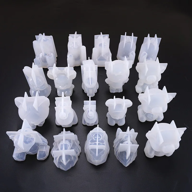 
Crystal bear rabbit lion star wolf pig mouse Unicorn silicone resin molds candles soap moulds 