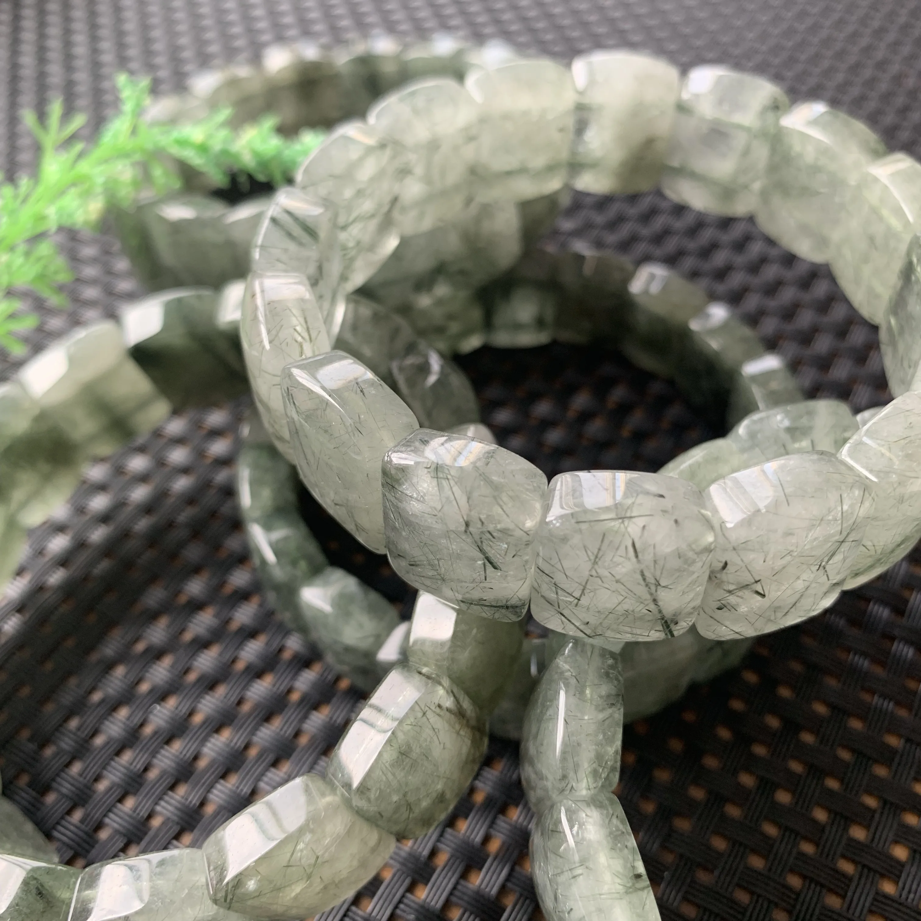Wholesale natural green rutile crystal bracelet hair crystal gift for energy
