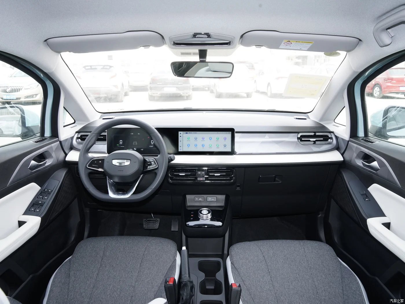 2024 Geely новая геометрия энергии E Firefly может перевозить 300-400 5-местный автомобиль